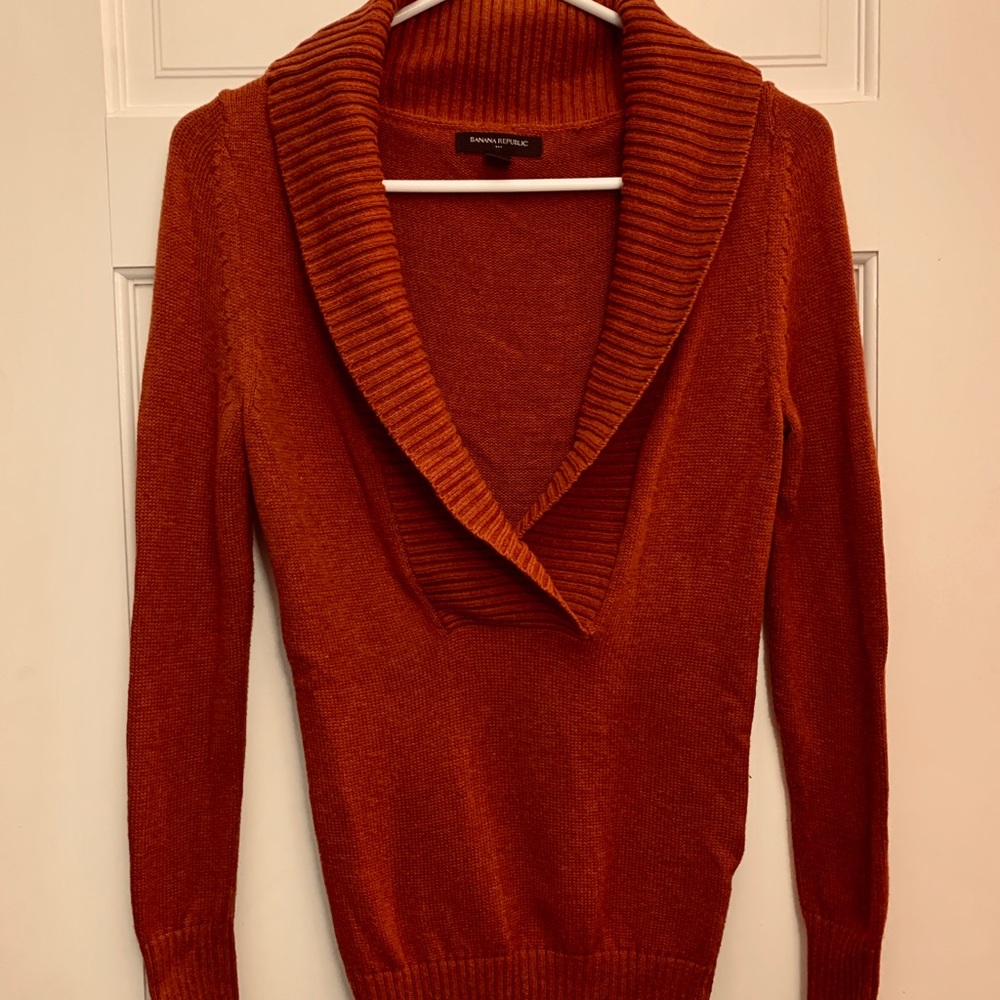 Banana Republic Rust Sweater